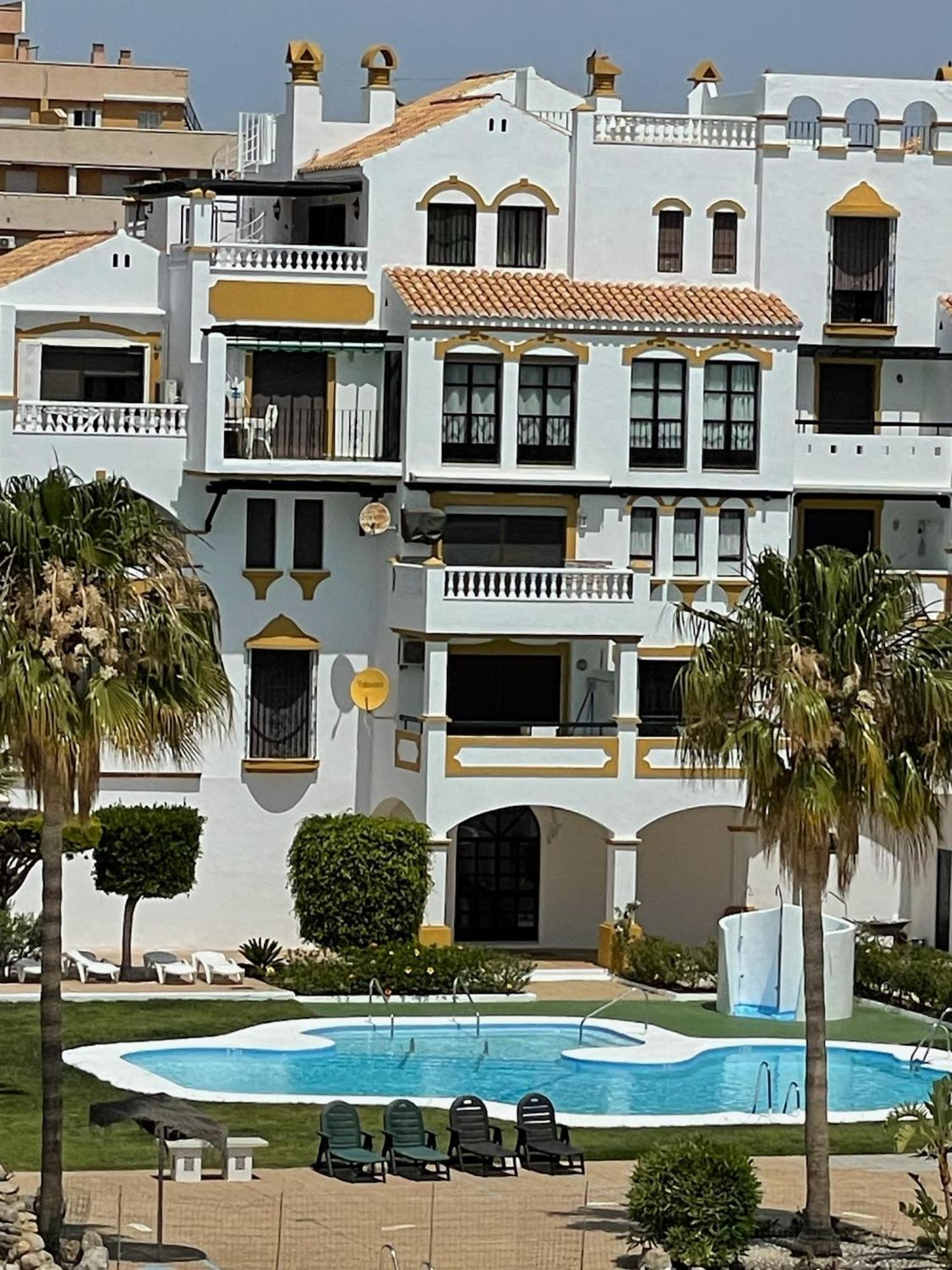Apartamentos Roquetas Beach ロケタス・デ・マル エクステリア 写真